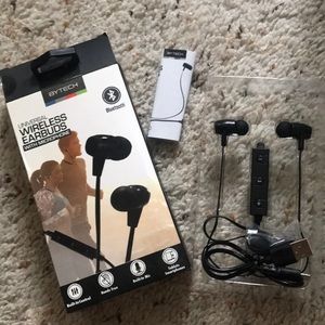 Bytech Wireless Earbuds New in box